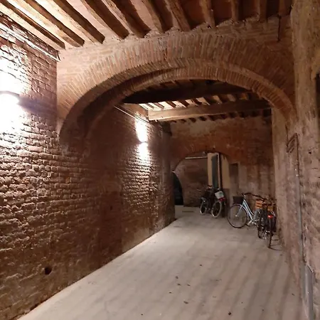 Il Vicolo * ルッカ